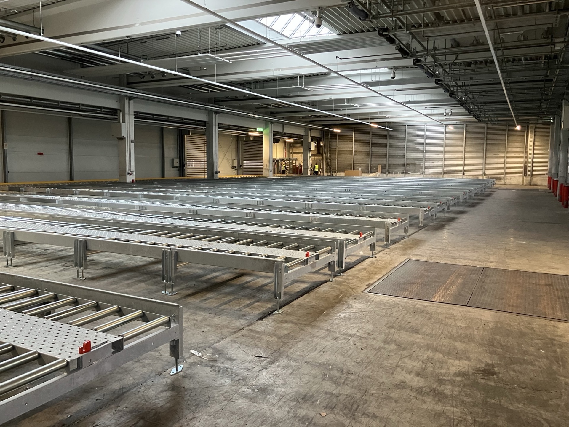 LD3 Roller Storage Deck (3)