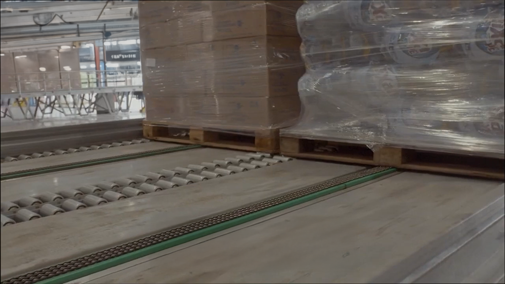 YPE X Joloda Hydraoll Automated Loading Slipchain 5