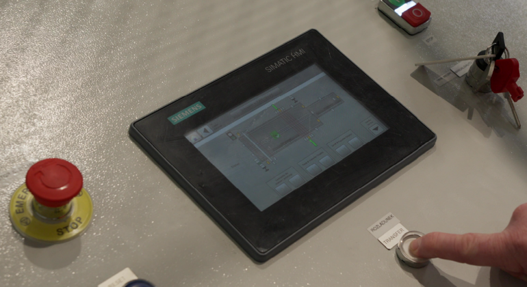MF Unloading Dock Control Panel