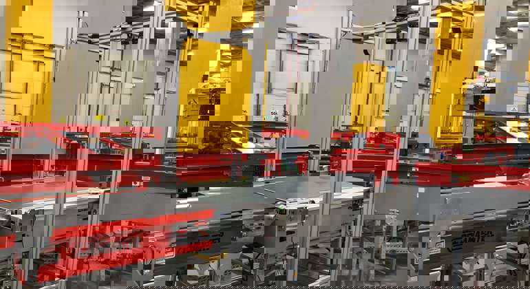 Vertical Conveyor (1)