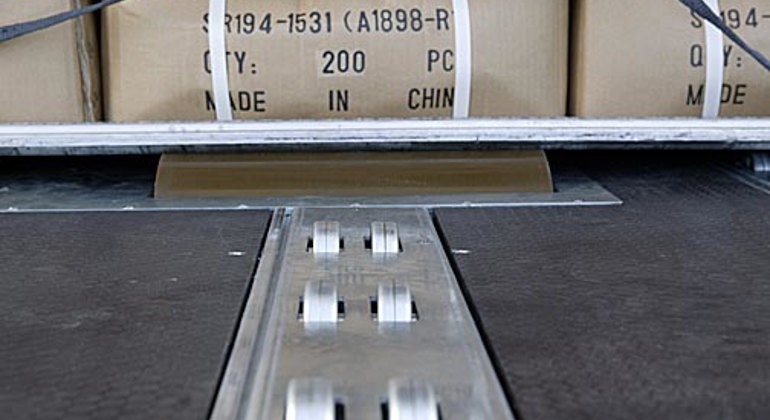 Modular Rollerbed System Powered Cargo Roller MK 21
