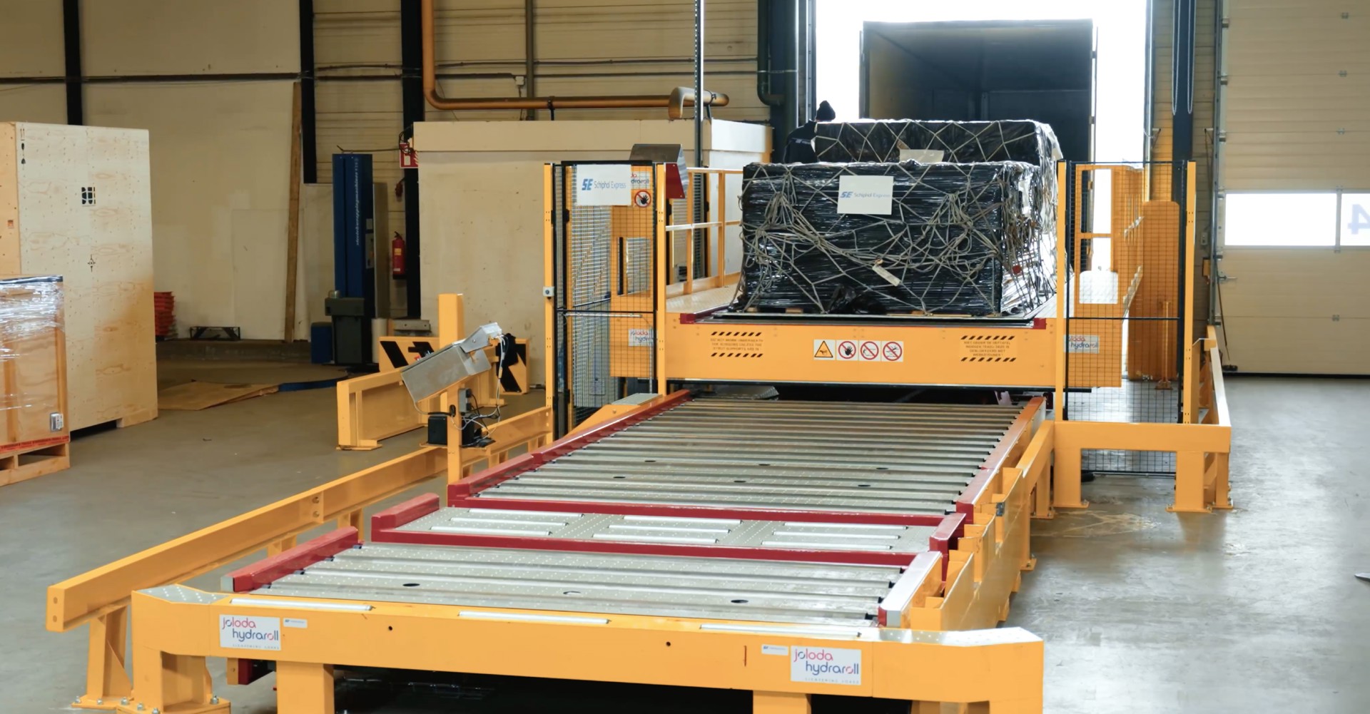 TD & PR PMC & Trailer (2)