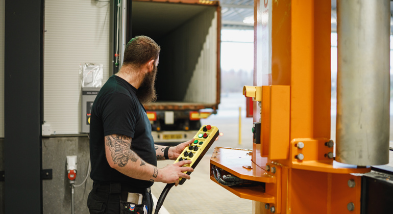 Loadplate Sverdrup Steel (12)